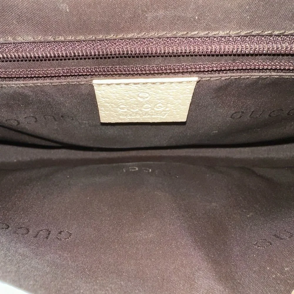 Gucci Tan and Cream Jackie Shoulder Bag with piston lock - Picture 9 of 15